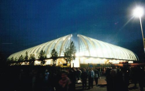 Stade de La Licorne  - Außenansicht bei Nacht