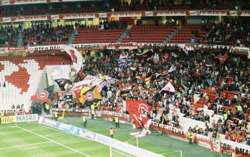 Estádio da Luz - Intro Benfica-Fans Sagres-Tribüne