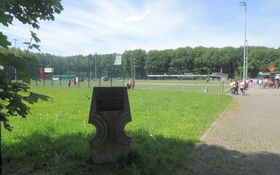 Sportplatz Grävingholz (neu)