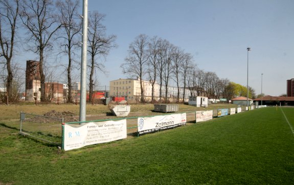 Sportplatz Wendenschloßstr. 182