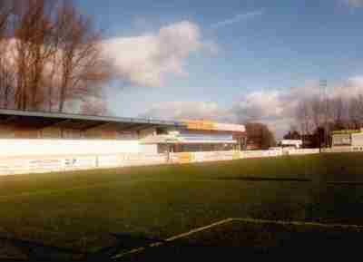 Stehtrib&uuml;ne am Nachmittag