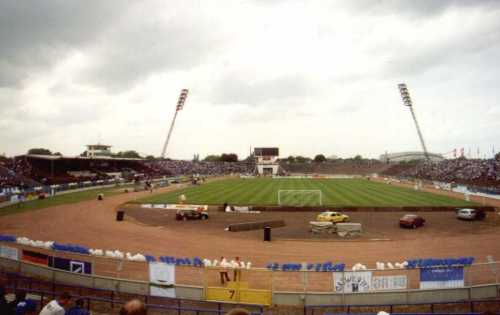 Ernst-Grube-Stadion - Totale