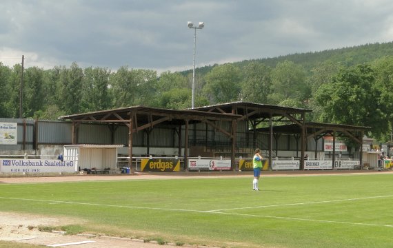 Städtisches Stadion am Heinepark