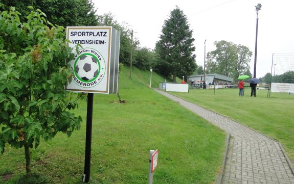 Sportplatz Pfingstrasen