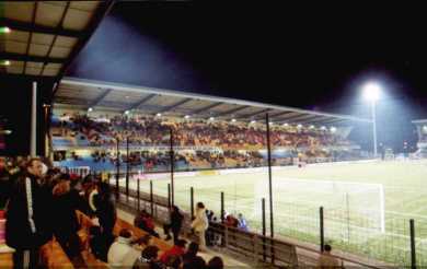 Stade de l'Aube - Gegentribüne
