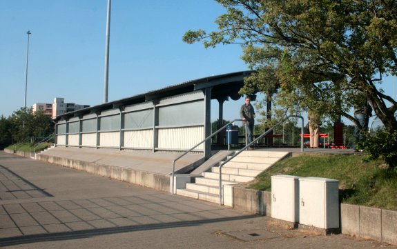 Sportplatz Franz-Rennefeld-Weg